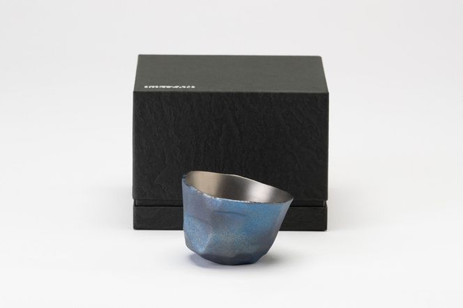 169-48-004　“ hikiZAN ”Premium Titanium Sake Vessel 4th model【 日本酒 酒器 茨城県 日立市 】