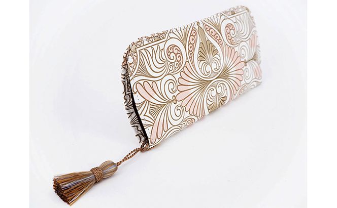 【文庫屋大関】メガネケース　ロカイユ＜ベビーピンク＞【皮革工芸品】 ファッション小物 民芸品 