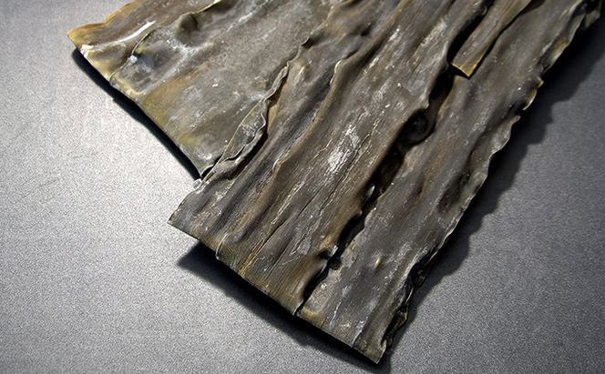 北海道 礼文島産 熟成 利尻昆布 2種 食べ比べ (香深産 100g・船泊産 150g)［ナカヤマ商店］【 昆布 だし昆布 出汁 天然 利尻昆布 熟成 食べ比べ セット 海藻 和食 旨味 希少 】