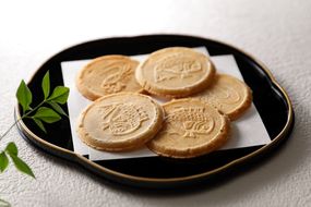 鯛せんべい　1箱（25枚入り）　WT00011