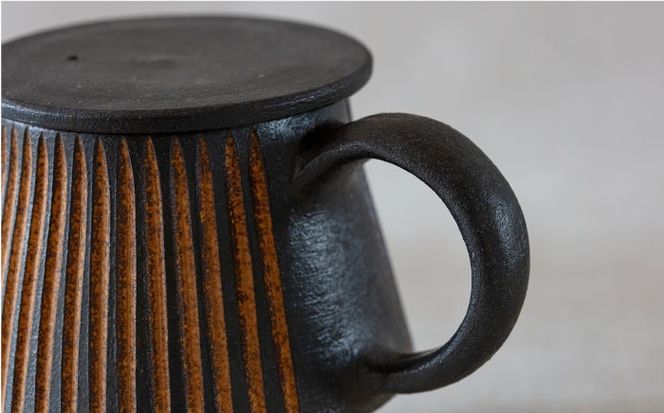 鉄釉 ポット 1個 糸島市 / 醇窯 やきもの お茶 急須[AOE009] 醇窯 高須健太郎 陶器 うつわ 器 やきもの 食器 ポット 急須