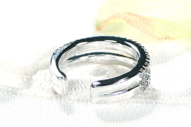 Pt900 ダイヤモンド 2連 イヤーカフ【片耳用】【0.26ct】 EmP0074-pt SWCJ001-pt