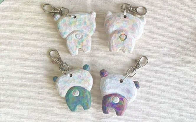 動物のキーホルダー 1点 手彫り しろくま ぱんだ 糸島市 / しろくも工房【いとしまごころ】[AEO014]