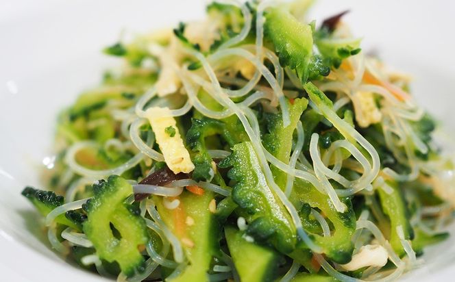 大宜味村産　ゴーヤー3kg以上 沖縄 大宜味村 ゴーヤー ごーや 栄養価 ご当地 人気 ふるさと納税 送料無料 常温 食べ物 野菜 やさい 食物繊維 沖縄料理 おかず アレンジ料理 食品 3キロ サラダ