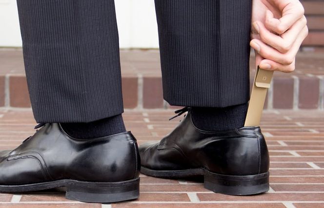 G2813 【スピード発送】靴ベラ モノブラス（ブラック）