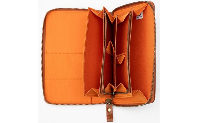 豊岡工房 牛革 お薬手帳ケース（4267）キャメル / お薬手帳ケース 財布機能 柔らかい シュリンク牛革 お薬手帳 血圧手帳 診察券 保険証 お薬手帳カバー 国産 日本製 小田清株式会社