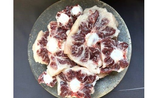 【一週間以内発送】【数量限定】希少部位　近江牛テール2kg（約500g×4）小分けで便利【FO70W】