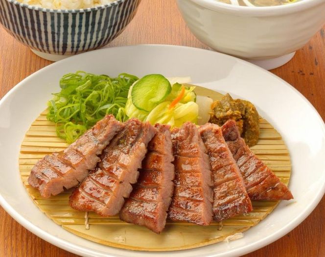 本場仙台より 牛たん塩仕込み 1kg（6～8人前）（200g×5P）【肉 お肉 にく 食品  ギフト】 041009_BQ002