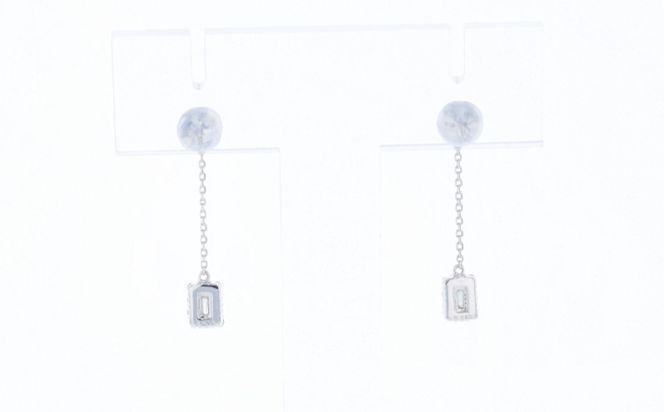 J087 ARC-EN-CIEL PTダイヤピアス（計 0.26ct）