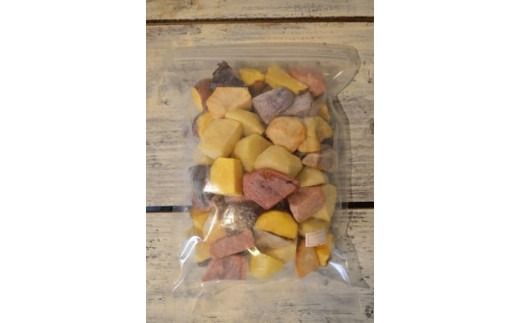 じゃがいもＦＡＣＴＯＲＹ　　ｐｒｏｄｕｃｅｄ　ｂｙ　ＮＡＮＡＭＩ　彩りポテト（５００ｇ×３袋）_HD092-009