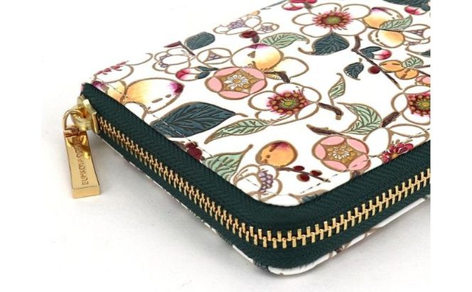 【文庫屋大関】 大容量　ぐるっとファスナーの長財布　梅花（メイホア）【皮革工芸品】 ファッション小物 民芸品 