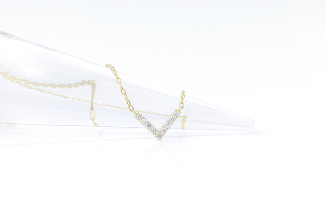 ダイヤモンド ネックレス V 0.1ct K18 イエローゴールド ジュエリー ダイヤ18金 山梨 H-4862 SWCI017-yg