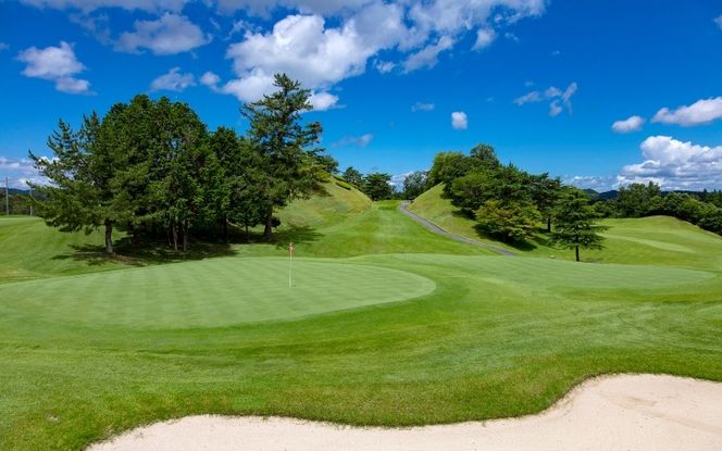 【平日限定】伊賀ゴルフコース ゴルフ1ラウンドプレー券（昼食付き） igag0002