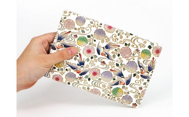 【文庫屋大関】パーソナルホルダー　花鳥【皮革工芸品】 民芸品 雑貨 日用品 ファイル 多用途 牛革 