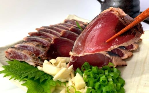 【四国一小さなまち】 ≪期間・数量限定≫  ★訳あり★  高知県産カツオのわら焼きタタキ（自家製タレ付）2.6kg