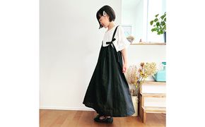 「リネン100％」サスペンダー付きギャザースカート 