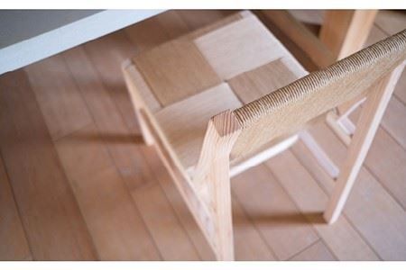 38 センチ 四角い 腰掛け椅子 《糸島》 【贈り物家具 みはたや】 [ADD014] 腰掛け 杉 アームレスチェア 低座 椅子