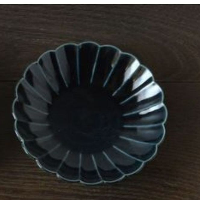 砥部焼 菊型皿セット（直径約17cm×2枚） 紺 IKTS011-3