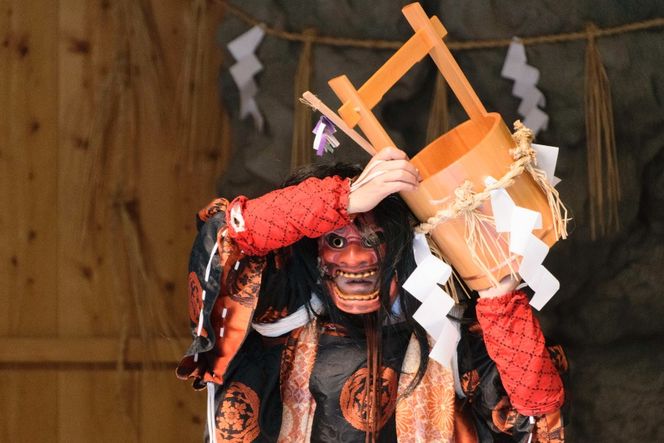 手羽先餃子 博多とんこつ味 10本 博多しょうゆ味 10本 計 20本 [大雅 福岡県 筑紫野市 21761456] 九州 おつまみ おかず ぎょうざ 手羽先 冷凍