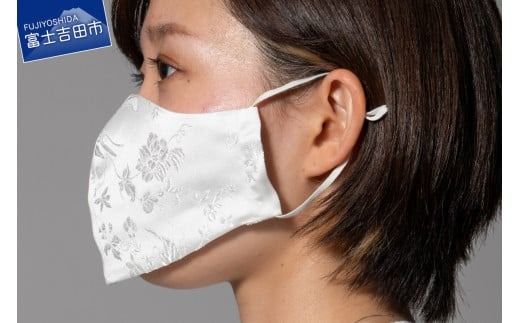 口元を浮かすことのできる3本のワイヤー入り[立体ワイヤーマスク](花柄)