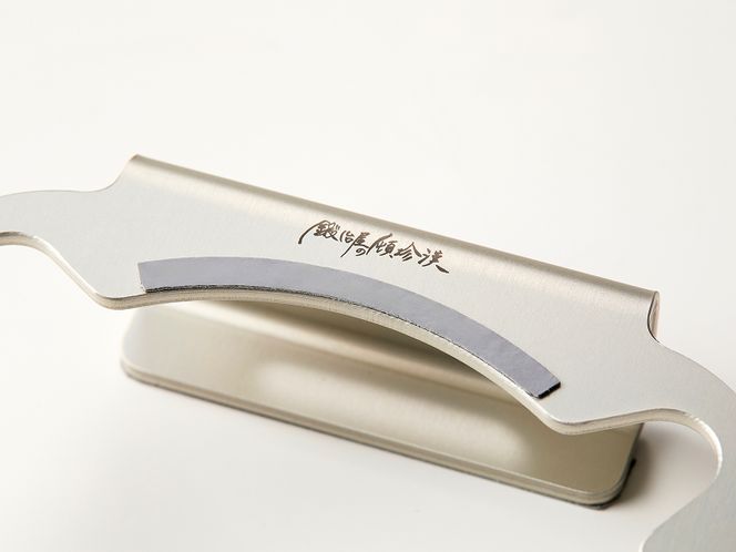 鍛冶屋の頓珍漢 M4 Mac mini専用スタンド ［050S57］ mini 専用スタンド シリコンパッド 滑り止め 軽量 国産 長持ち 収納スペース 日本製 簡易梱包 PC周辺機器 デスクアクセサリー スタイリッシュ おしゃれ コンパクト シンプル 愛知県 小牧市 送料無料