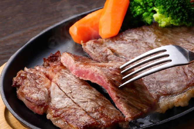 肉 博多和牛 サーロインステーキ 200g 4枚 計 800g 6回 定期便 総計 4.8kg [久田精肉店 福岡県 宇美町 um40bsi440025] 牛 牛肉 サーロイン ステーキ 和牛 ソース ソース付き 福岡県産 冷凍