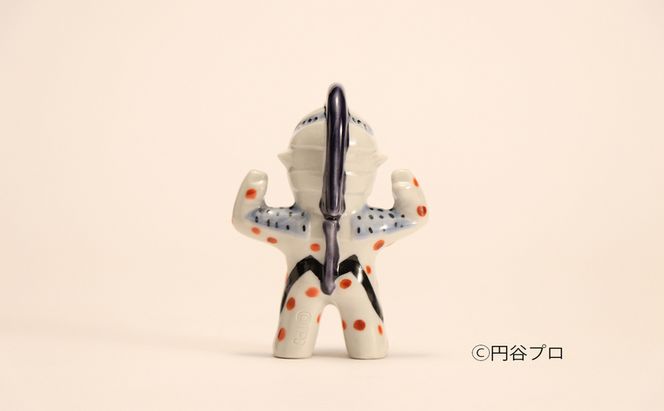 九谷焼　ウルトラセブン　西田裕子