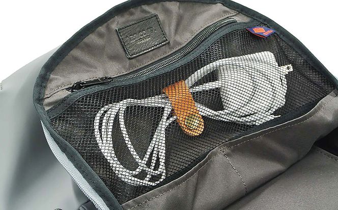 豊岡鞄 virka ヴィルカ リュック グレー 13-1105-20 / リュックサック 軽量 撥水仕様 13インチPC B4書類対応 メンズ レディース シンプル デザイン バッグ かばん カバン 鞄 ナオト 