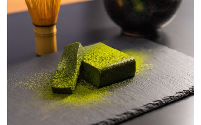 出雲抹茶テリーヌ　1個（130g） 322032_FE001