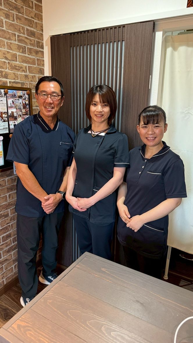 新商品の山田錦米ぬかエキス配合のフェイス＆ボディ健美クリーム「美肌の山田さん」2本