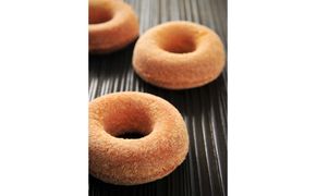 ルーヴの焼ドーナツ・プレミアム（60g×5個） 372013_BL003