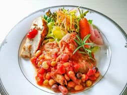 碧南DELIシリーズ お肉惣菜 無添加 吉良里（きらり）クイーンポークソテー 約640g(160g×4食) おかず 洋食 ポークチャップ 豚 トマト 豆 ビーンズ　H080-068