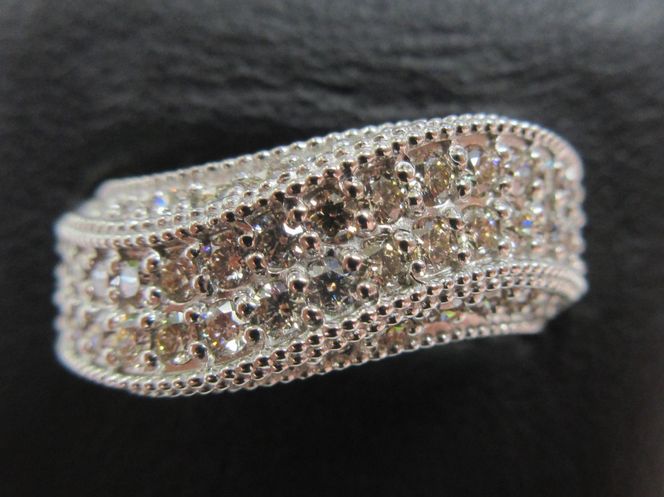 Pt950 H&Cダイヤ1.00ct リング SWCB007-pt