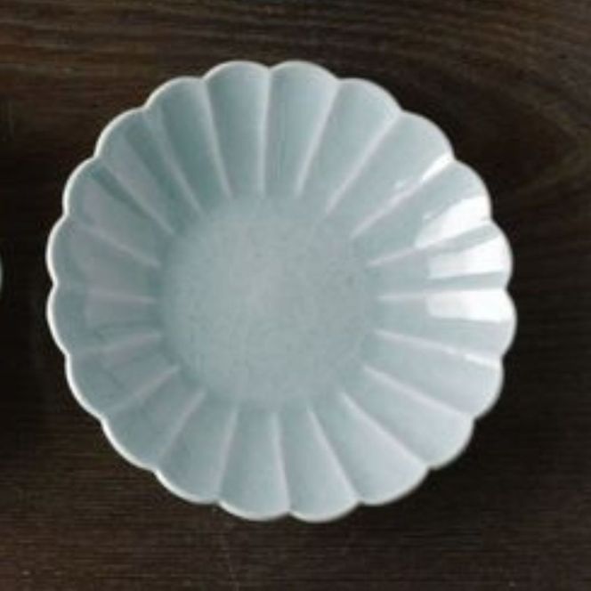 砥部焼 菊型皿セット（直径約17cm×2枚） 水色 IKTS011-6