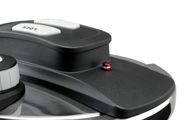 圧力鍋 両手圧力鍋5L RAN-5L 5L ih ガス ガス対応 ih対応 アイリスオーヤマ 圧力なべ レシピブック付き 蓋 ふた 中かご 蒸し皿 セット 簡単操作 両手鍋 両手圧力鍋 鍋 なべ ナベ 圧力 時短 調理器具 プレゼント