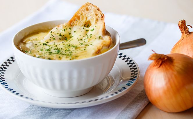 【2026年発送】ふらの たまねぎ 約10kg 小粒 Sサイズ ( 北海道 富良野市 野菜 新鮮 直送 玉ねぎ 道産 ふらの 送料無料 数量限定 )