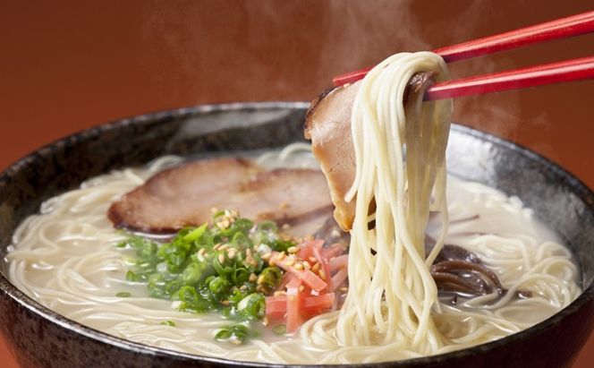 博多豚骨ラーメン 16杯分と替え玉16玉の計32食分！4種類のスープ付き ラーメン