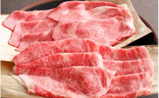 【4等級以上】【カネ吉山本】近江牛［極］すきやき用サーロイン【1kg】【Y077W】（国産牛　和牛　ブランド牛　ブランド和牛　黒毛和牛　牛肉　肉　高級　人気　おすすめ　神戸牛　松阪牛 に並ぶ 日本三大和牛 近江牛）