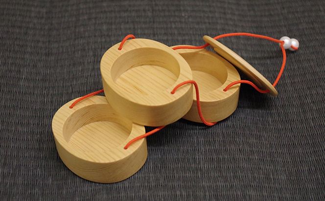 おとも箱 指物益田 小物入れ 薬入れ 薬入れケース アクセサリーケース 収納 薬ケース 小物ケースアクセサリー入れ 持ち運び 携帯用 木製 民芸品 工芸品 伝統工芸品 コンパクト 日用品 雑貨 東京 東京都 墨田区