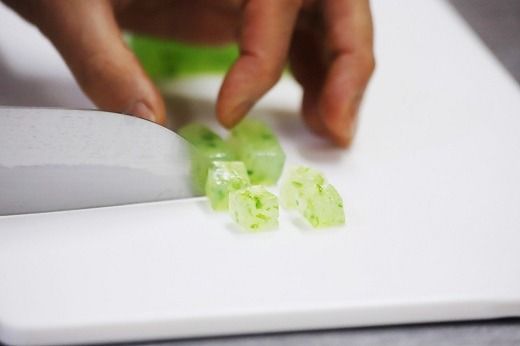 【1.5-44】山の清水が育んださっぱりおいしいさしみこんにゃく　伊勢志摩産あおさ