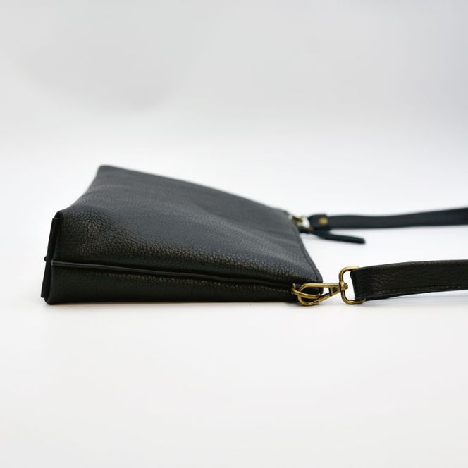 益子の革工房maharoのショルダーポーチ（L）ブラック｜栃木県 益子町 ふるさと納税 ショルダーポーチ 牛革 手作り (AX107-3)