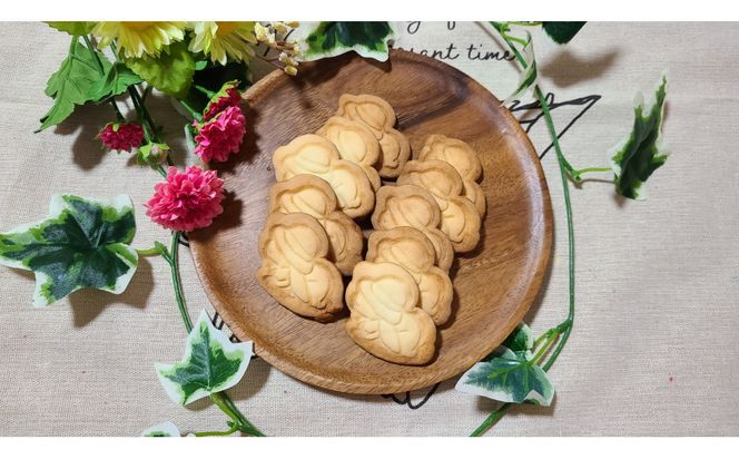 1239.【定期便6ヶ月】鳥取県産 人気クッキー3種セット 黒ごま＆チーズクッキー・みみたろうのバタークッキー・ショコラアーモンドサブレ 1セット 6回 313726_BD120