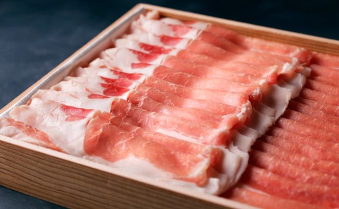 【メディアで多数紹介】国宝・十勝ロイヤルマンガリッツァ豚 塩しゃぶしゃぶ ロース400g・バラ400g 食べ比べ 北海道 幕別町 【 豚肉 豚 しゃぶしゃぶ 塩 湖塩 冷凍 生 】 丸勝十勝ヒルズ
