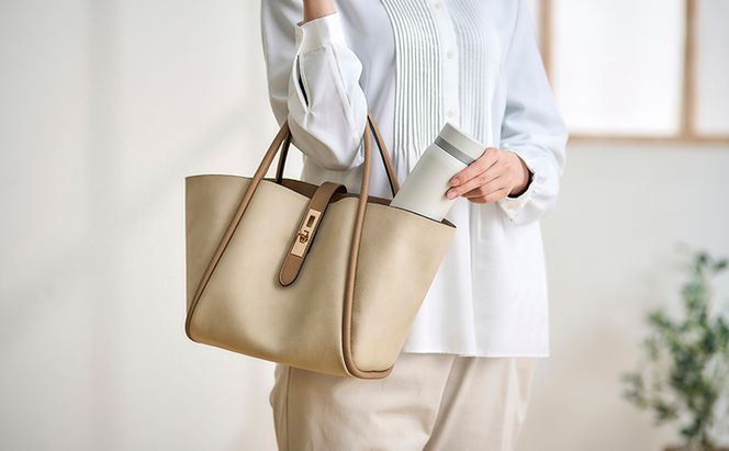 水筒 マグボトル 500ml 洗いやすい おしゃれ SKB-S500 ホワイト アイリスオーヤマ 保冷 保温 ステンレスケータイボトル スクリュー 水分補給 ステンレスボトル ケータイボトル 遠足 