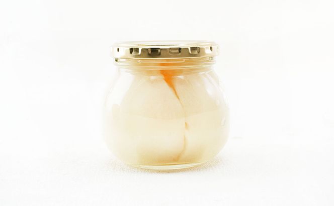 桃 まるごと ひとつシラップ漬け（ビン詰め）480g×1個 シロップ漬け 瓶詰め コンフィチュール 果物 もも 桃 フルーツ 