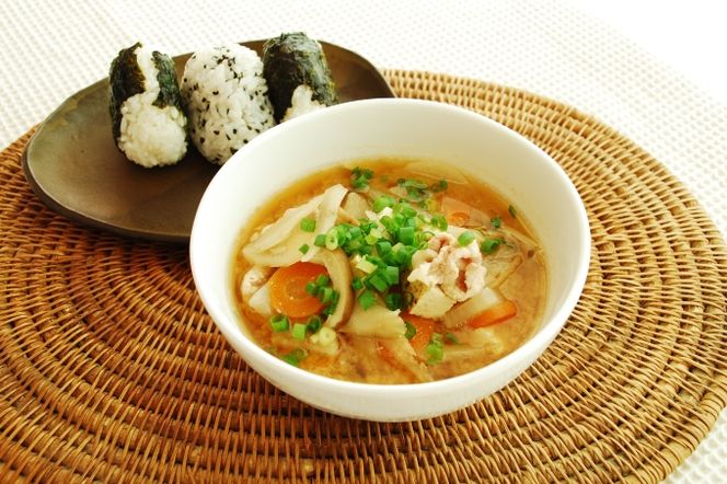 京都・喜右衛門 「有機味噌ギフト若葉（わかば）」個性異なる味噌400g×3種〈みそ 味噌 オーガニック 有機 天然醸造 発酵食品 生みそ ギフト 贈り物　調味料〉