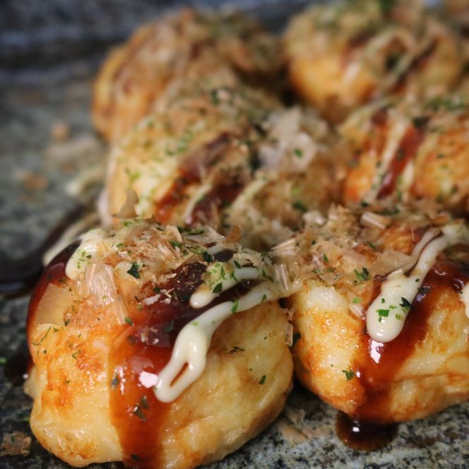 海鮮 たこ焼き 15個 × 2パック 海鮮たこ焼き たこやき タコ マグロ ビンチョウマグロ エビ たこ 惣菜 レンジ 調理 冷凍 加納商店 静岡県 藤枝市