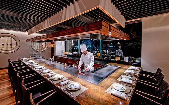 加西市の「神戸ビーフ」と明石市直送鮮魚などを堪能する「神戸牛・明石鮮魚コース」ディナー券【ホテル ラ・スイート神戸ハーバーランド】 お食事券 チケット 