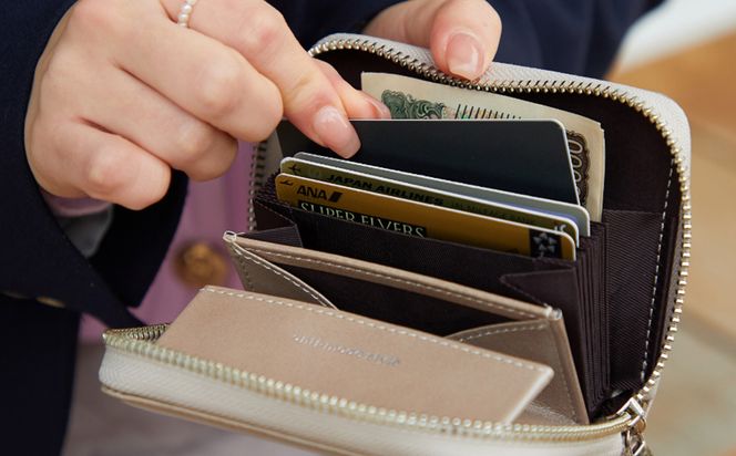 豊岡財布 anti-mode style Shimmer Chic Compact Wallet AW901 / セレニティGY /  コンパクトウォレット 財布 二つ折り 牛革 シンプル サイフ さいふ アンチモード スタイル シマー シック 木和田正昭商店