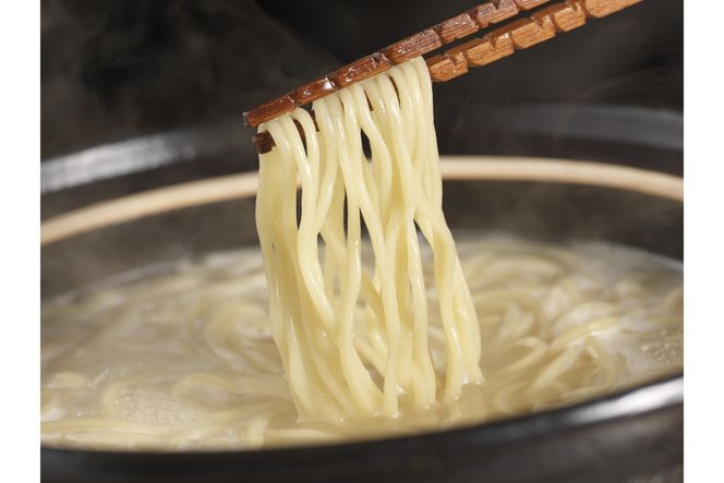 博多華味鳥 水たき・もつ鍋セット【トリゼンフーズ】_HA1948
